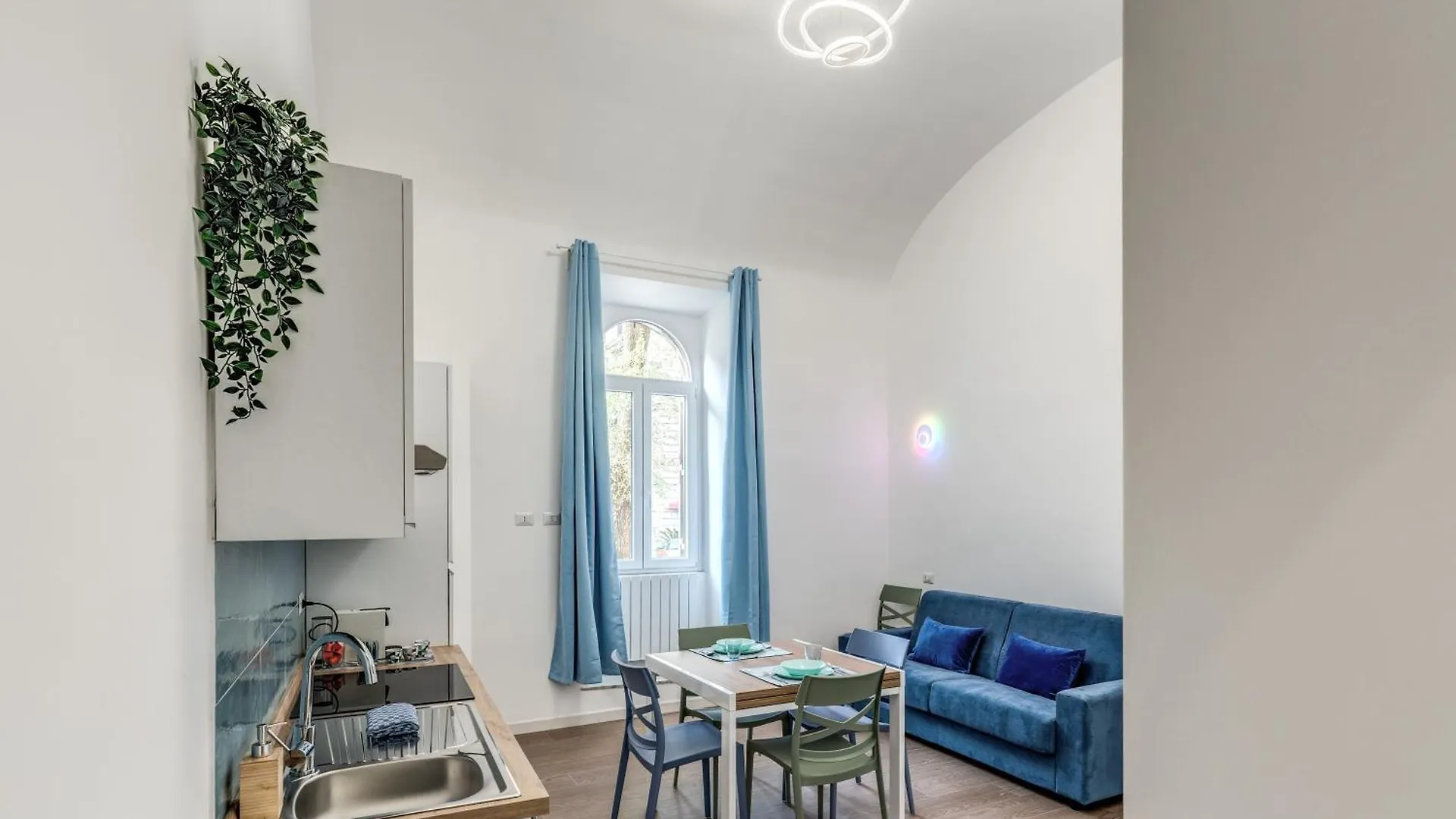 Domus Alessandro City Apartment Rome