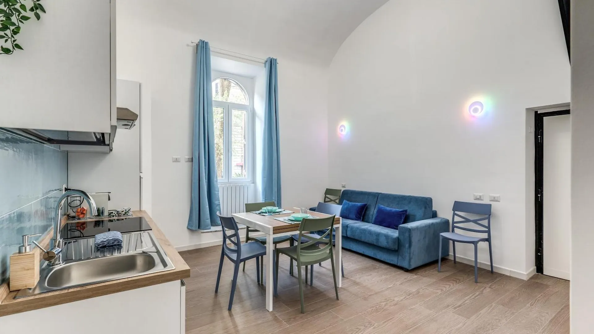 Domus Alessandro City Apartment Rome