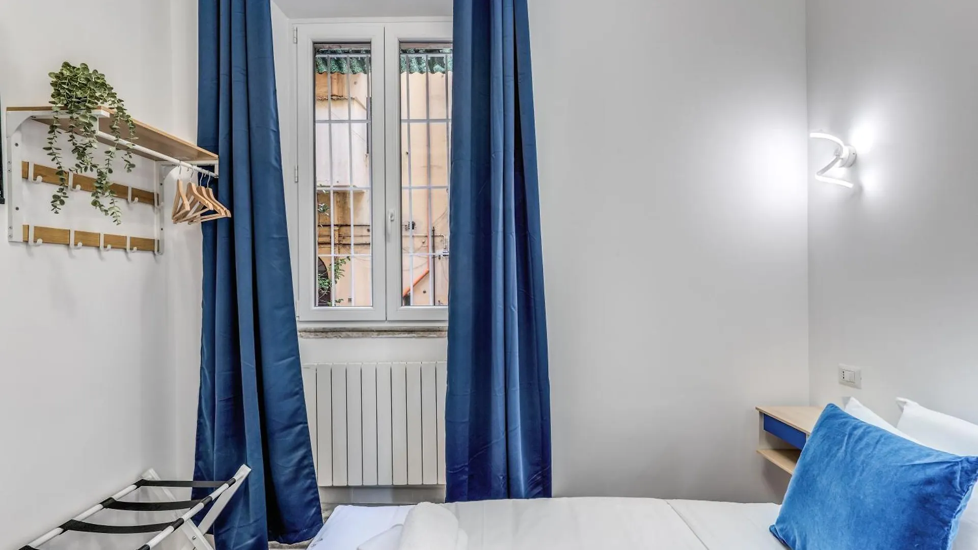 Domus Alessandro City Apartment Rome Italy